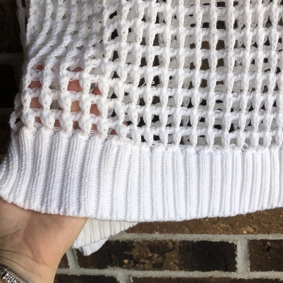 New EXPRESS White Crochet Top Sweater - Picture 3 of 6